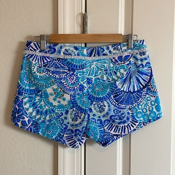 Lilly Pulitzer Adie Shorts - Picture 4 of 4